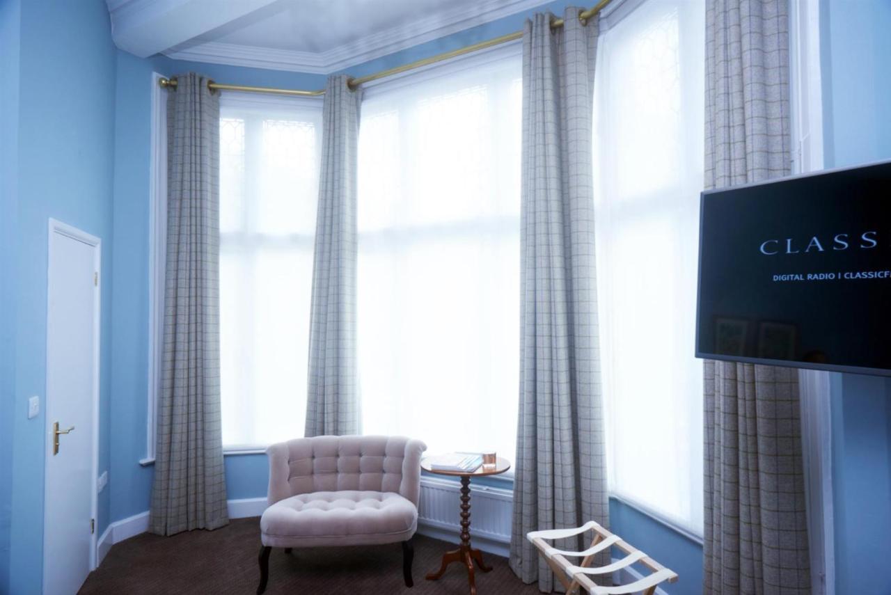 Embankment Hotel Бедфорд Экстерьер фото