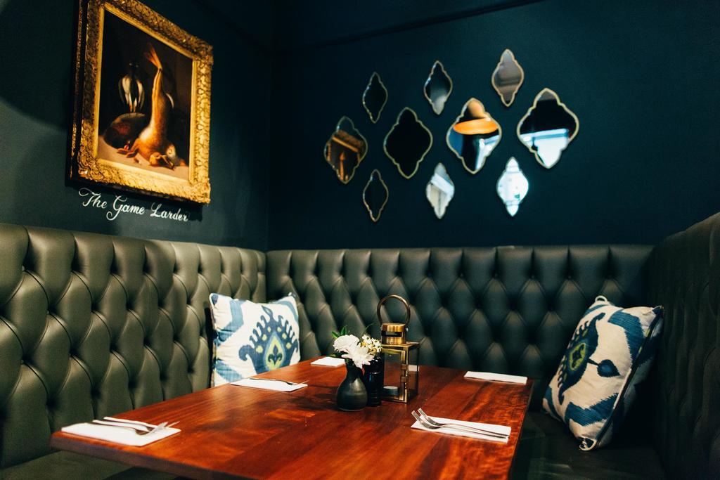 Embankment Hotel Бедфорд Экстерьер фото